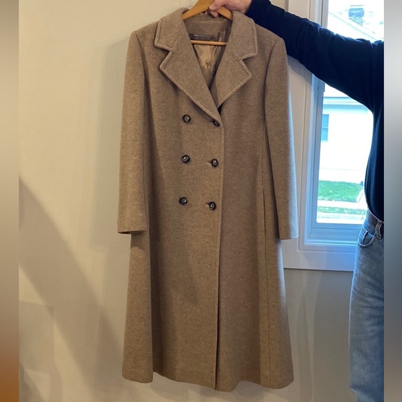 Cashmere vintage coat. Like new - Picture 5 of 9